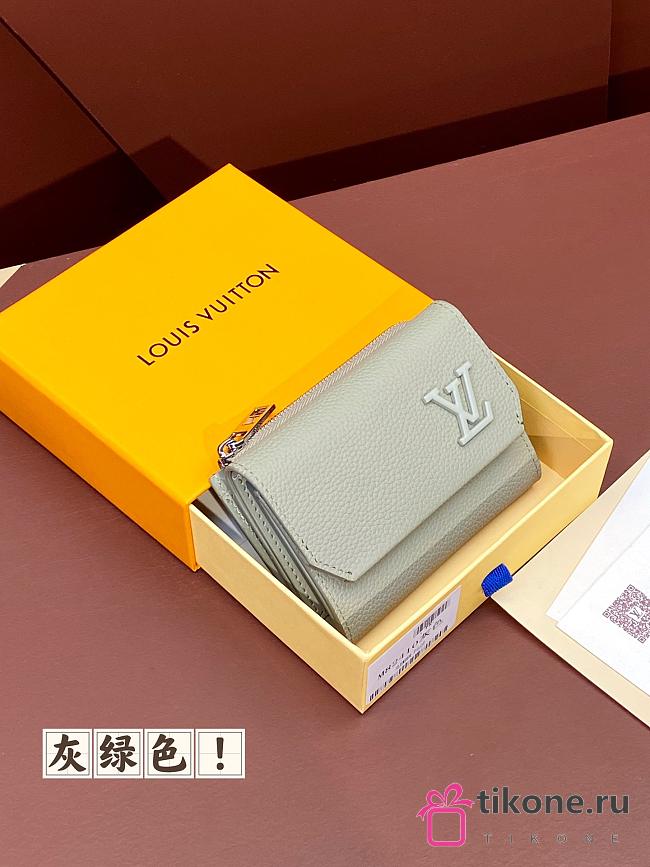 Louis Vuitton M82410 Slender Pilot Celadon Wallet - 11x8.5x2cm - 1