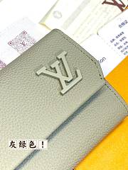 Louis Vuitton M82410 Slender Pilot Celadon Wallet - 11x8.5x2cm - 5