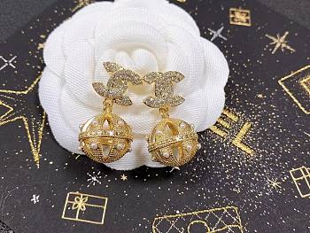 Chanel Gold Earrings 01