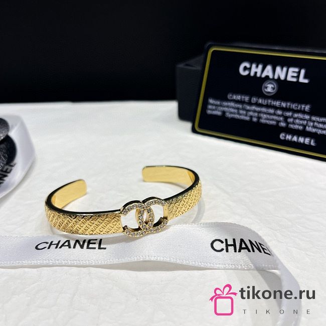 Chanel Gold Earrings 02 - 1