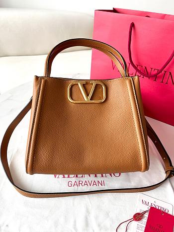 Valentino Garavani Alltime Brown Leather - 26x21x17cm