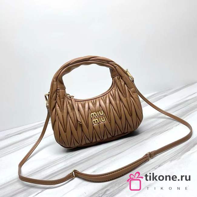 Miumiu Brown Wander Matelassé Shoulder Bag - 25x18x7cm - 1