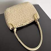 Bottega Veneta Small Clicker In Porridge Shoulder Bag - 27x19x11.5cm  - 4