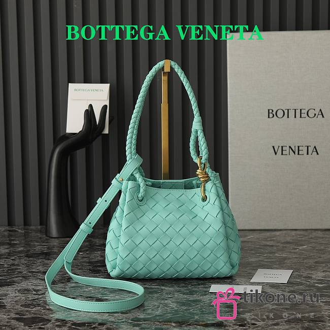 Bottega Veneta Small Parachute Green Oasis Bag - 21x17x16.5cm - 1