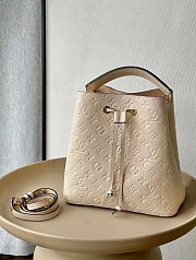 LV Néonoé MM Monogram Empreinte Leather Cream  Beige M46526 - 26x26x17.5cm - 1