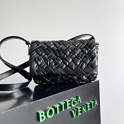 Bottega Veneta Black Small Rumple Messenger - 21x14x5cm - 4