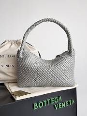 Bottega Veneta Tosca Grey Leather Handbag - 27x18x9cm - 2