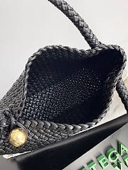 Bottega Veneta Tosca Black Shoulder Bag - 27x18x8cm - 4