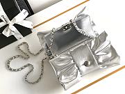 Chanel Clutch Metallic Lambskin & Silver-Tone Metal Silver - 15x22x4cm - 6