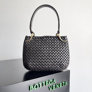 Bottega Veneta Small Clicker In Fondant Shoulder Bag - 27x19x11.5cm