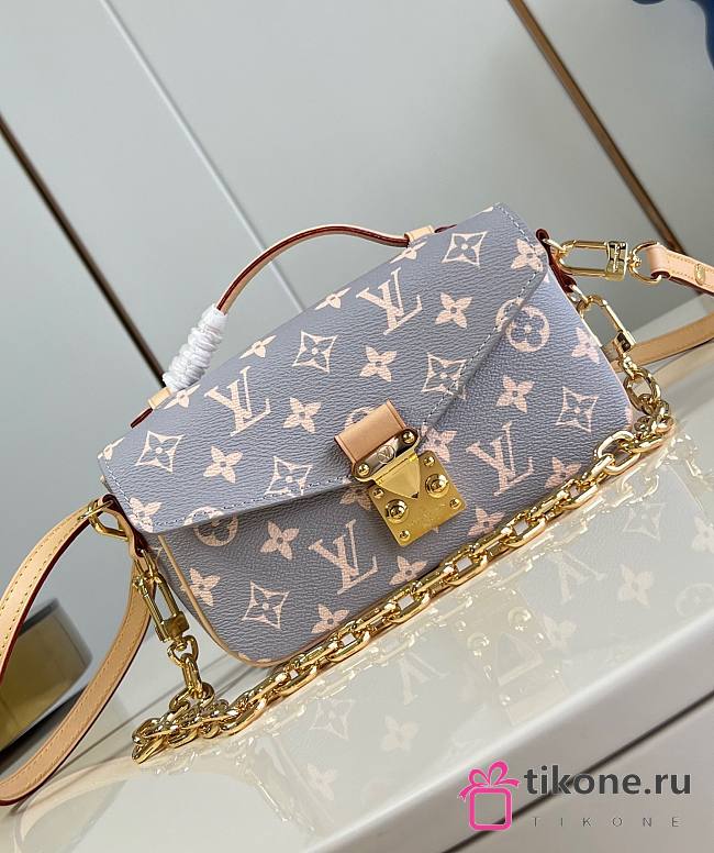 LV Pochette Métis East West Monogram Canvas Trianon Gray M12429 - 21.5x13.5x6cm - 1