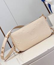 LV Multi Pochette Accessoires Cream M46568 - 25x14.5x4.5cm - 6