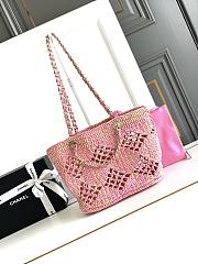 Chanel CocoBeach Small Pink Leather Tote - 24.5x32x10cm - 2