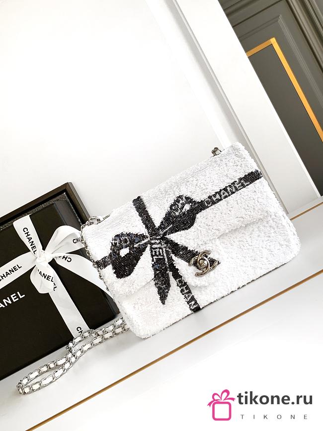 CC 24B Sequins Ribbon Flap Bag White - 20x13x6cm - 1