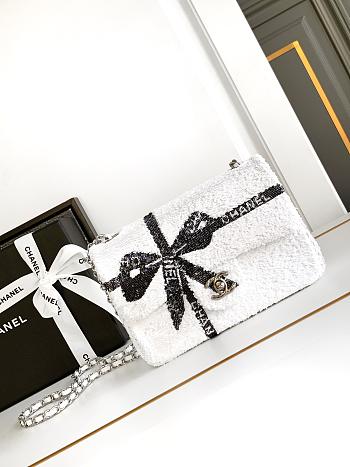 CC 24B Sequins Ribbon Flap Bag White - 20x13x6cm