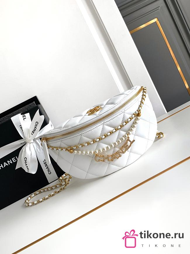 CC Waist Bag Shiny Lambskin Imitation Pearls & Gold Metallic White - 17×24×11cm - 1