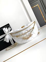 CC Waist Bag Shiny Lambskin Imitation Pearls & Gold Metallic White - 17×24×11cm - 1