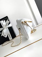 CC Waist Bag Shiny Lambskin Imitation Pearls & Gold Metallic White - 17×24×11cm - 2