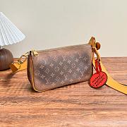 Pochette Accessoire XL Monogram Monogram Dust Canvas M11623 - 28x16.5x9cm - 3