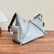 LV CarryAll Cargo PM Gris Trianon Lambskin M24861 - 33.5x23x15cm - 4