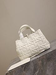 Medium Dior Toujours Bag White Graphic Cannage Calfskin - 28.5x21.5x17cm  - 5