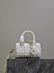 Dior Groove 16 White Graphic Cannage Calfskin - 16x10x8cm - 1