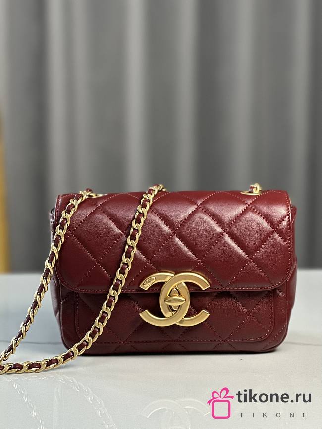 CC Mini Flap Bag Shiny Lambskin & Gold Plated Metal Red - 13.5×19×7cm - 1