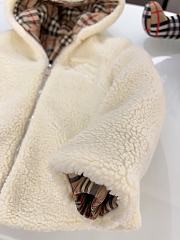 Burberry Fleece Jacket in Beige Kid - 6