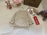 Burberry Quilted Barn Jacket Beige Kid - 6