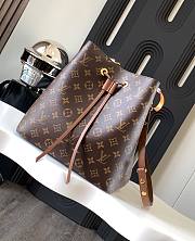 LV NeoNoe MM Monogram Canvas Caramel M44887 - 26x26x17.5cm - 1