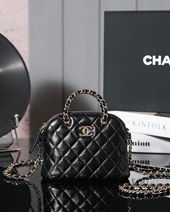 Chanel Clutch with Strap Lambskin & Gold Metal Black - 11×16×5.5cm