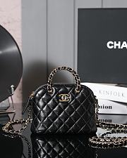 Chanel Clutch with Strap Lambskin & Gold Metal Black - 11×16×5.5cm - 5