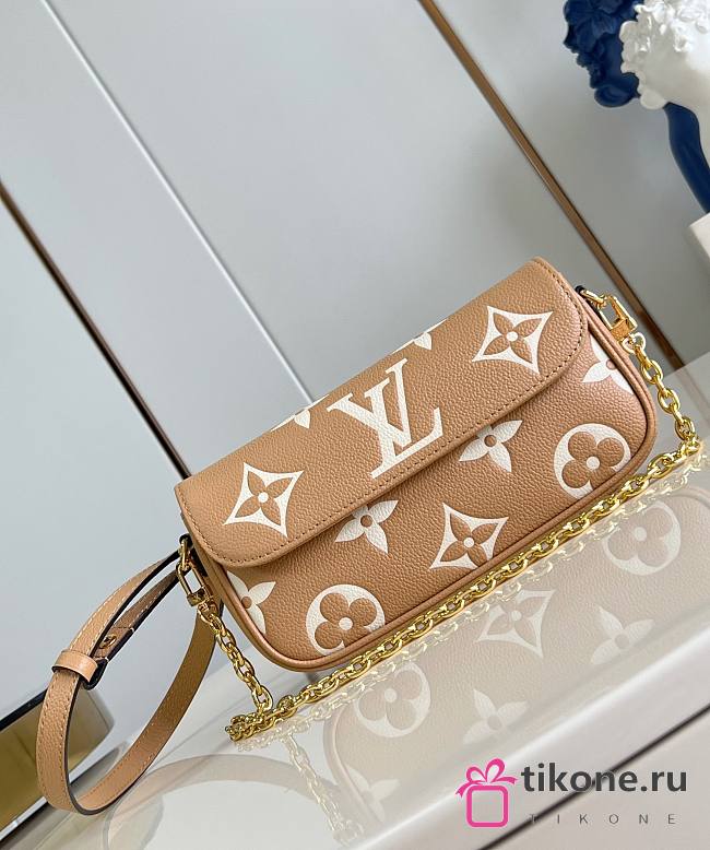 LV Wallet On Chain Ivy Arizona /Cream M12758 - 23.5x12x4.3cm - 1