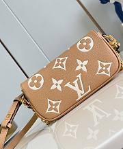 LV Wallet On Chain Ivy Arizona /Cream M12758 - 23.5x12x4.3cm - 4