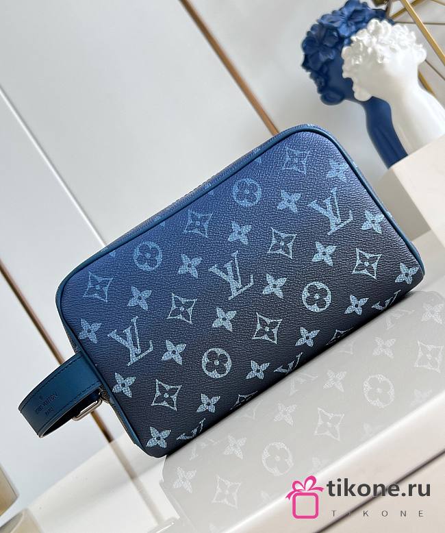 LV Locker Dopp Kit Navy Blue M11559 - 23x13x12cm - 1