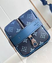 LV Locker Dopp Kit Navy Blue M11559 - 23x13x12cm - 4