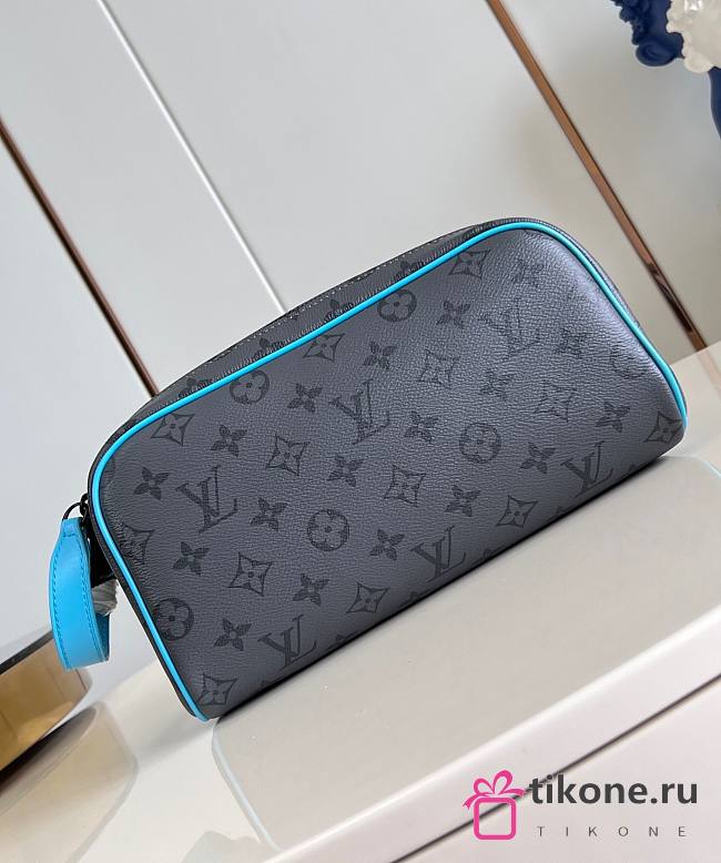 LV Dopp Kit Turquoise M11482 - 28x15x16.5cm - 1