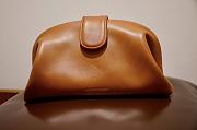 Bottega Veneta Teen Lauren 1980 Clutch in Weathered Leather Light Wood - 16.5x31.5x11cm - 3