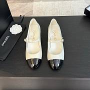 Chanel Mary Janes Shiny Calfskin & Patent Calfskin Ivory & Black 35mm - 4