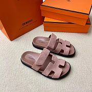 Hermes Chypre Sandals Pink Suede - 2