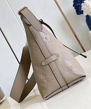 LV CarryAll PM Monogram Empreinte Tourterelle - 29.5x24x12cm - 5