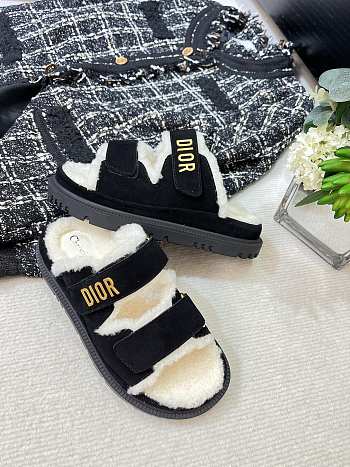 Dioract Slide Black Suede Goatskin 