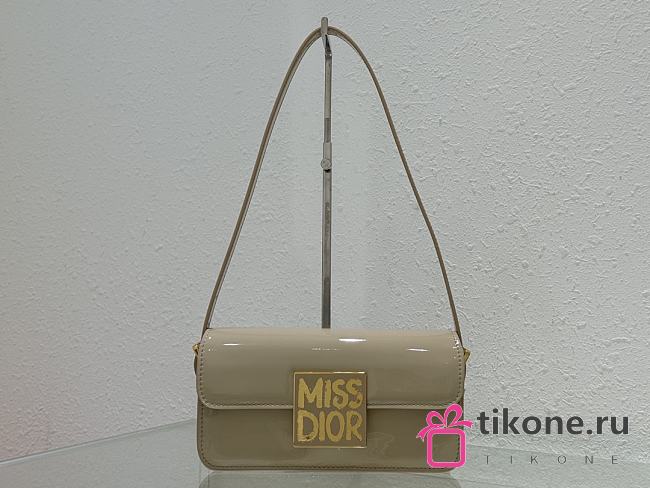 Miss Dior Flap Bag Rope Beige Patent Calfskin - 22x11x6cm - 1