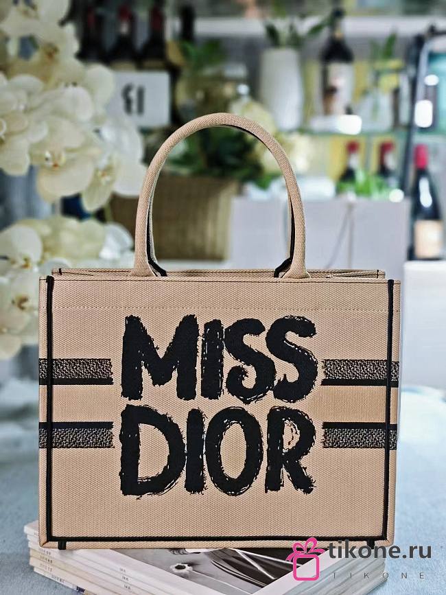 Medium Dior Book Tote Beige and Black Miss Dior Graffiti Embroidery - 36x27.5x16.5cm - 1