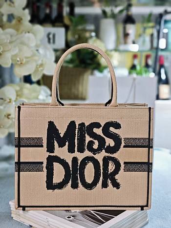 Medium Dior Book Tote Beige and Black Miss Dior Graffiti Embroidery - 36x27.5x16.5cm