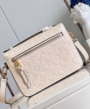 Louis Vuitton Pochette Métis Cream Beige M46552 - 25x19x7cm - 4