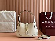 Gucci Jackie 1961 Small Shoulder Bag White Grain Leather - 19x27.5x4cm - 3