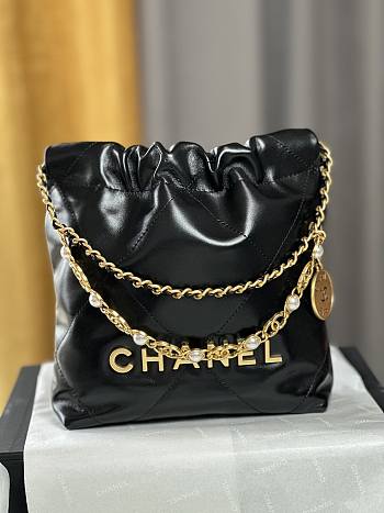 Chanel 22 Mini Handbag Shiny Calfskin Imitation Pearls & Gold-Tone Metal Black - 20×19×6cm