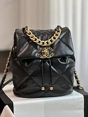 Chanel 19 Backpack Shiny Lambskin Black - 26x22x16cm - 1