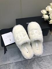 Chanel Mule White 14419 - 3